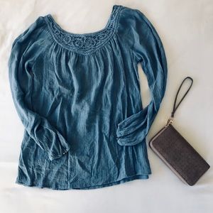 Knox Rose light blue blouse